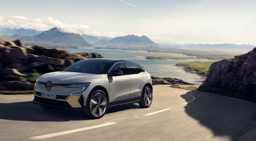 RENAULT